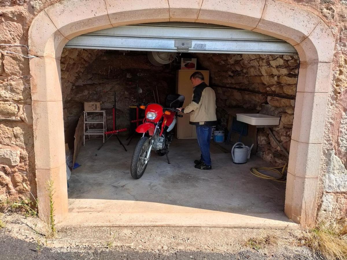 L 'Oustal De Sophie En Aveyron, A Montjaux Villa Buitenkant foto